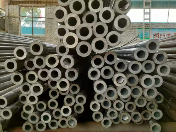 武漢無縫管價格-武漢無縫鋼管今日價格-武漢無縫鋼管一噸多少錢