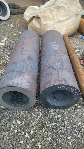 Q345B無縫厚壁鋼管 Q345E大小口徑無縫管高壓鍋爐管